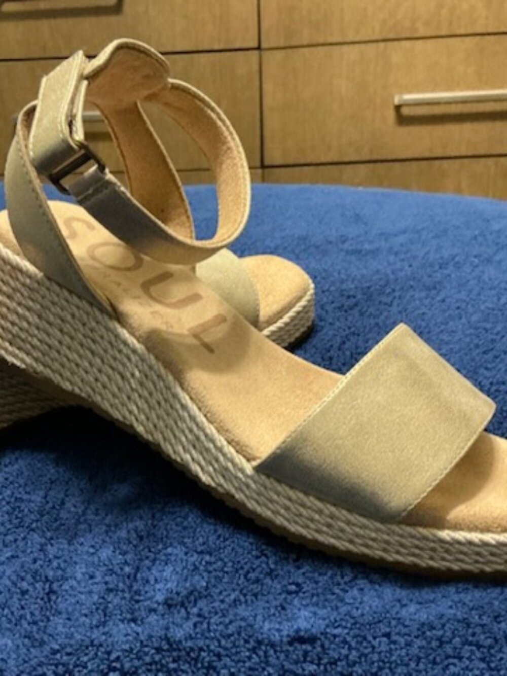 Naturalizer SOUL "Gloria" Espadrille Sandals - 8.5M - Gold Metallic